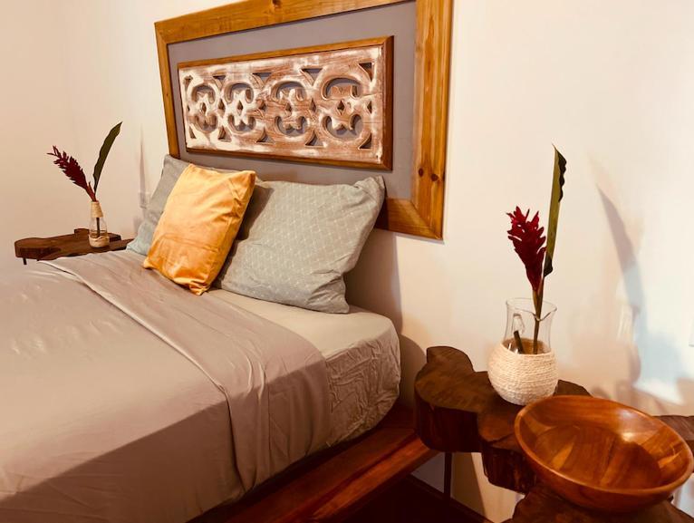 Casa Le Parc - Main Street Hotel Bocas Town Bagian luar foto