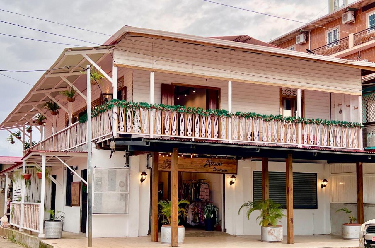 Casa Le Parc - Main Street Hotel Bocas Town Bagian luar foto